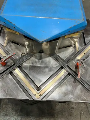 1995 EUROMAC 220/6S Notching Machines | Westbrook Engineering (3)