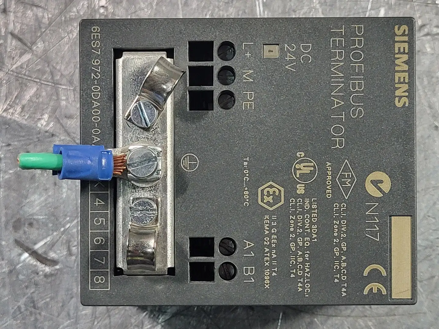 USED SIEMENS 6ES7 972-0DA00-0AA