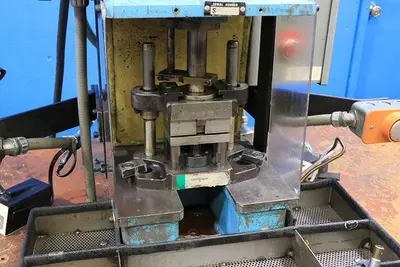 1 TON ABEX DENISON BENCHTOP HYDRAULIC MULTI-PRESS MODEL WUA-1TR