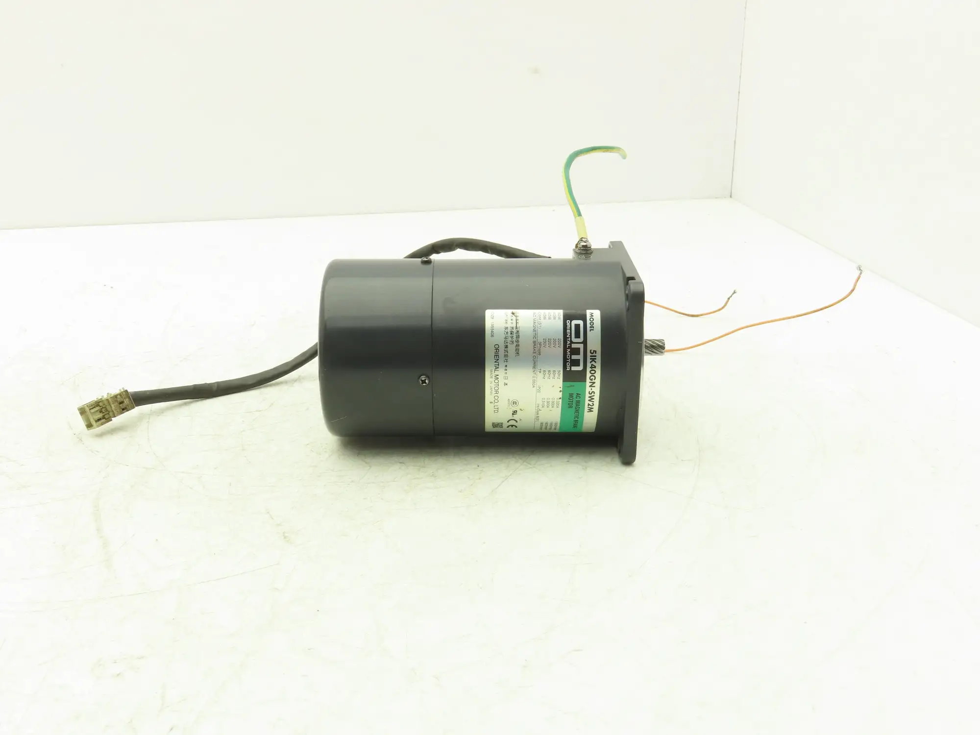 Oriental Motor 51K40GN-SW2M AC Motor 40W 1600rpm 230V 1Ph 4