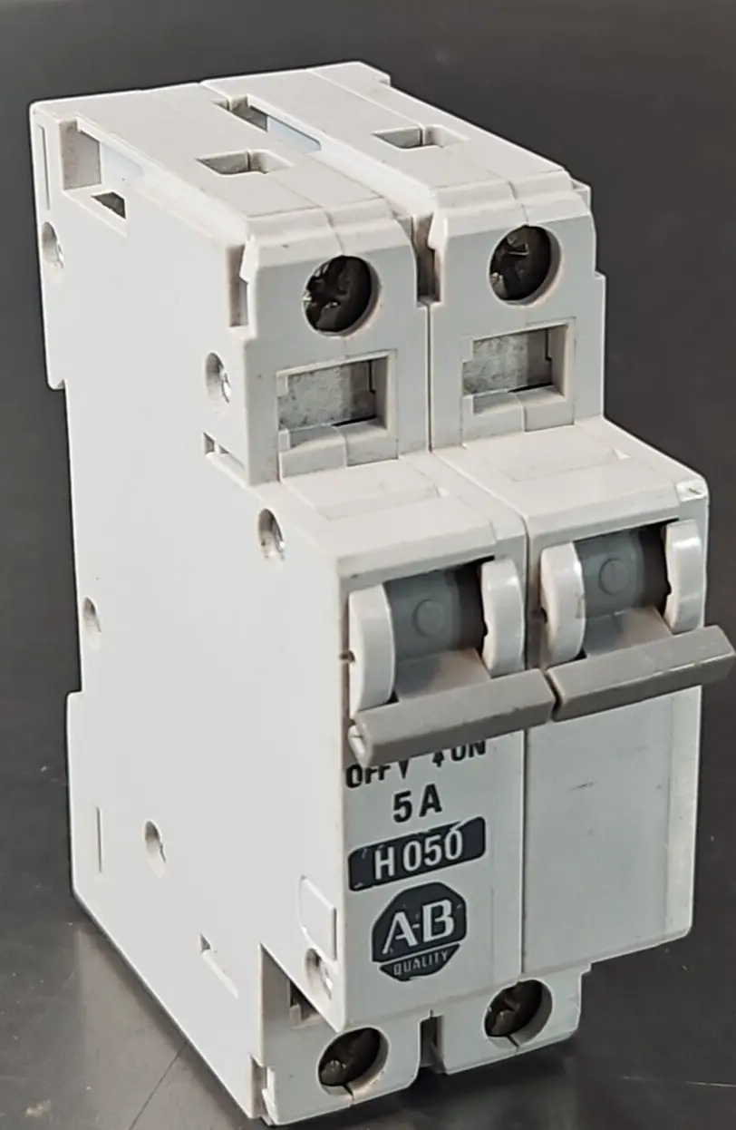 Allen-Bradley 1492-CB2 H 050 Series B Circuit Breaker 5A loc4A13
