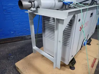 USED LEYBOLD SP250