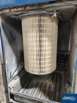 USED Donaldson Torit Donaldson Torit Vibra Shake Dust Collector