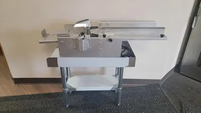 _UNKNOWN_ HB-117 Bread and Bun Bagging | Harvest Equipment and Fabrication Inc (9)