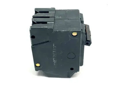 Used General Electric THQL2130 Circuit Breakers Michigan US | Maverick Industrial Sales #1389697