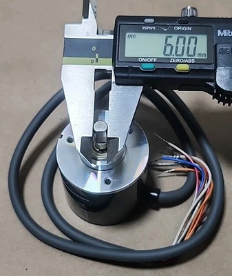 NEW Omron E6B2-CWZ1X
