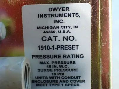 NEW DWYER 19101PRESET