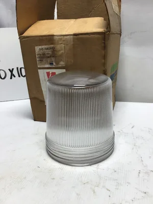 Glass Globe Listed fix fitting 36L I o-z Gedney VM44