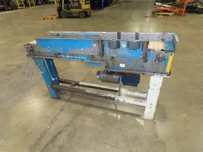 New London Engineering 7.5"x 5' 6" Plastic Tabletop Belt Conveyor 30 FPM 460V