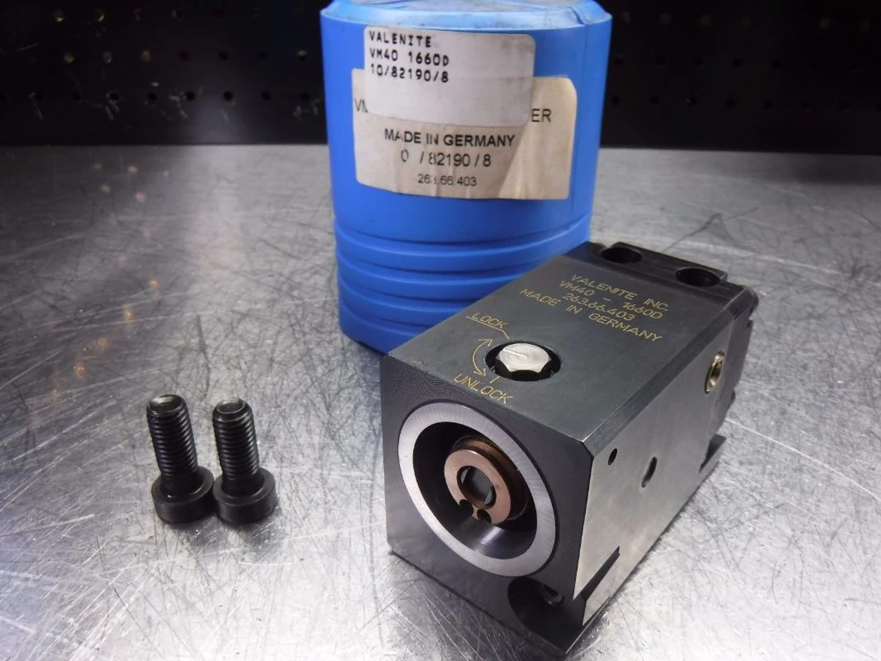 Valenite KM 40 Tool Post VM40 1660D (LOC553A)