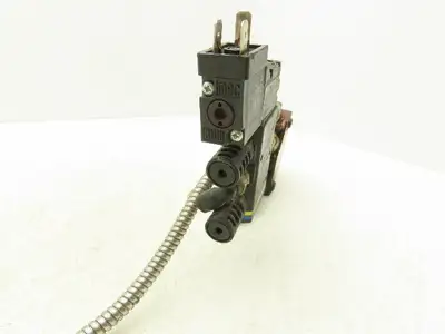 Nordson H441T SA10G Hot Melt Adhesive Glue Applicator Valve Block 24VDC