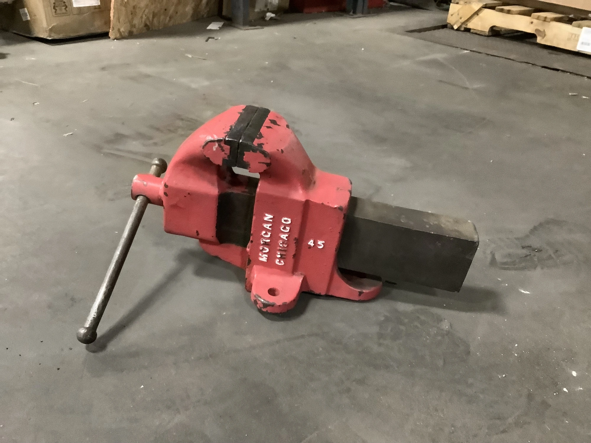 Used _UNKNOWN_ _UNKNOWN_ Clamps Michigan US | Miedema Asset Management Group #1311628