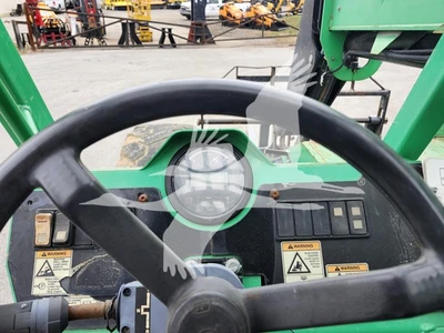 USED 2015 JLG 6042