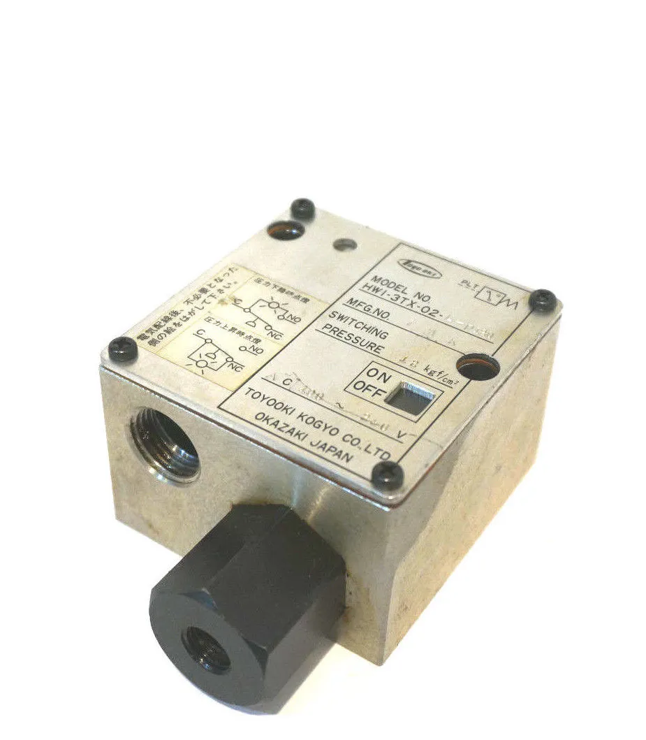 USED TOYOOKI HWI-3TX-02-L-P120 PRESSURE SWITCH HWI3TX02LP120