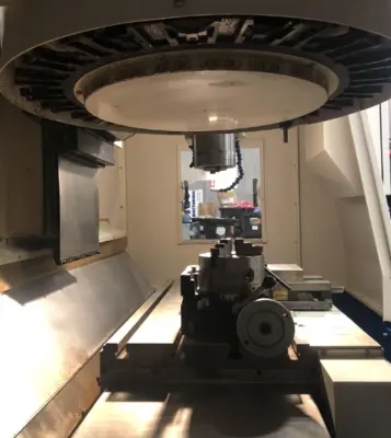 2004 DAEWOO DMV-3016 Vertical Machining Centers | Pressroom Solutions LLC (5)