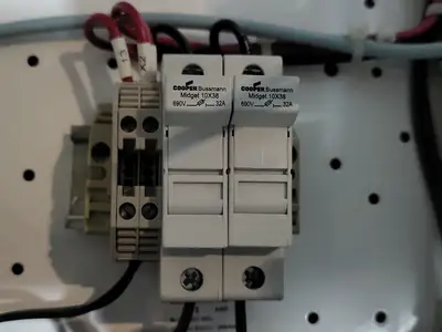 Used EATON SVX004A1-5A4N1 Switchgears British Columbia CA | Lenmark #240120