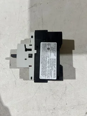 NEW SIEMENS 3RV1021-1BA10