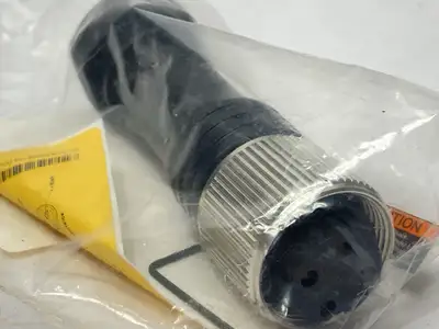 RKMC 42-0 | Turck  Field Wireable Connector Female 1-1/8" Powerfast 4-Pin U2-32309 - New