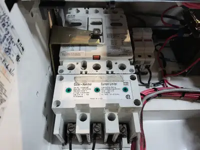 5 hp, 600 Volts, 3-Phase VFD SVX004A1-5A4N1 Bucket for Freedom 2100 MCC Frame