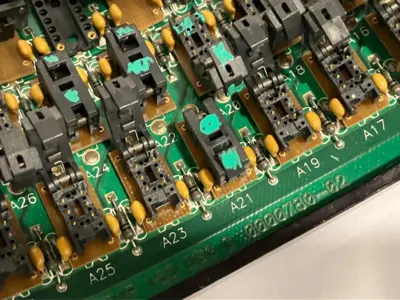 Used Saunders & Associates 0000780-02 Semiconductor Parts Michigan US | Maverick Industrial Sales #1494012
