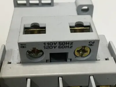 USED ALLEN BRADLEY 100-C09.10 SER A