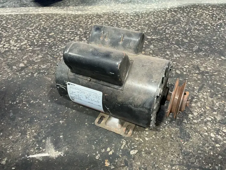 Used MAGNETEK _UNKNOWN_ Motors (misc) Ohio US | HGR 24 #1314814