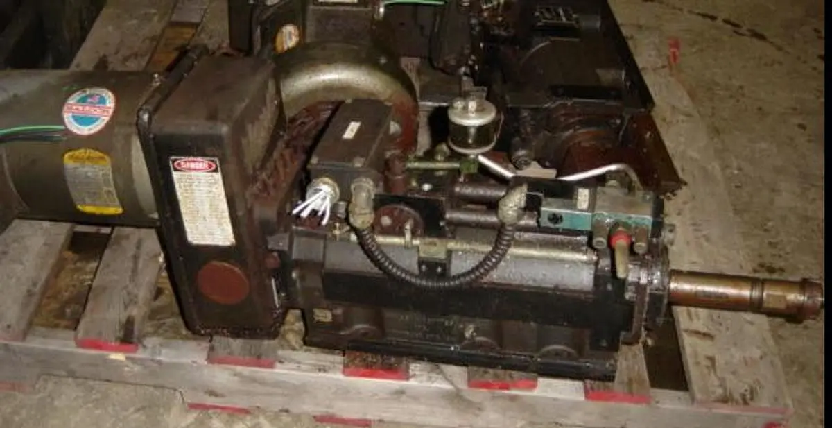 USED 1997 HAUSE 2697