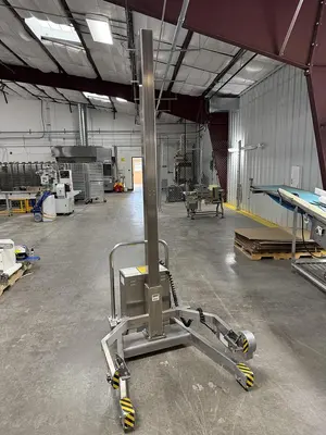 Used 2023 SAVAGE BROTHERS LITTLE TRUK BOWL LIFTER LIL LIFTTRUK Bowl Lifts Texas US | Bakery Machinery and Engineering #1770272