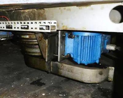 (2) Heinkel HF 600 Inverting Filter centrifuges, 316SS.