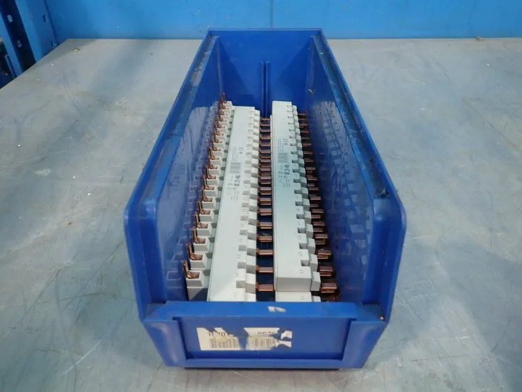 New | in-Stock EATON ZSV/UL16/3P3TE/18 Bus Bars & Plugs Ohio US | HGR 24 #754887