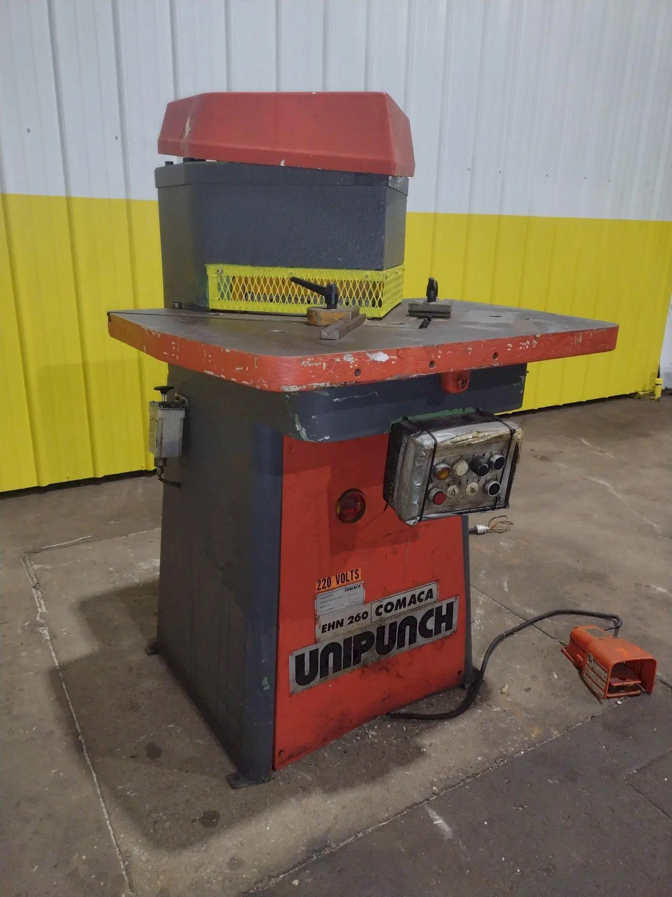 USED COMACA EHN 260