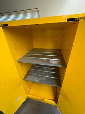 Used _UNKNOWN_ _UNKNOWN_ Hazardous Storage Units Ohio US | Myron Bowling Auctioneers Inc #1504655