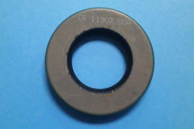 USED CHICAGO RAWHIDE 11907 OIL SEAL
