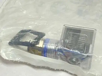 NEW MENCOM SOLENOID VALVE ADAPTER M12 4A 24V