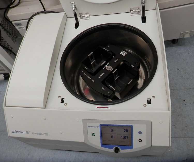 Used SIGMA _UNKNOWN_ Lab Centrifuges California US | Biotech Equipment Sales #1464434
