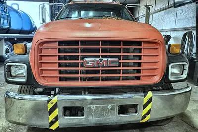 Used 2000 GMC C6500 Tractors & Trailers New Jersey US | Proxy Equipment #1382920