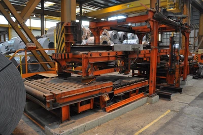 USED SOENEN HEAVY DUTY SLITTING 1600 X 5 MM