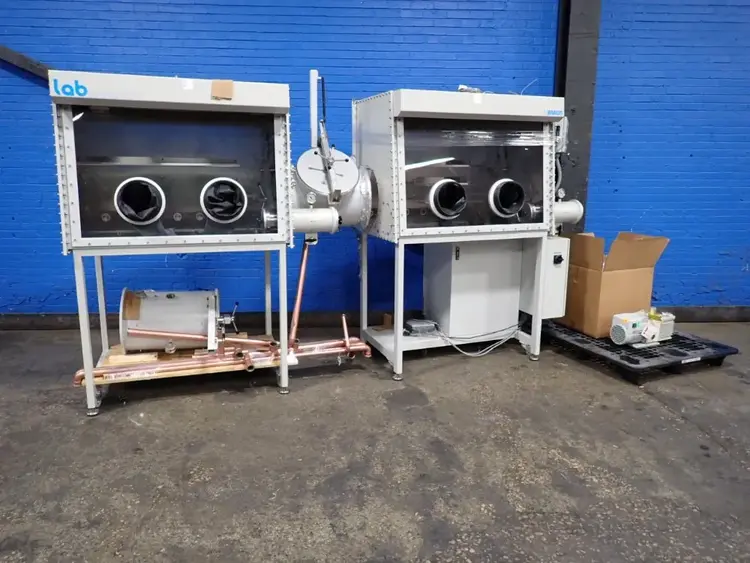 Used 2002 MBRAUN LABMASTER130 Glove Boxes Ohio US | HGR 24 #729194