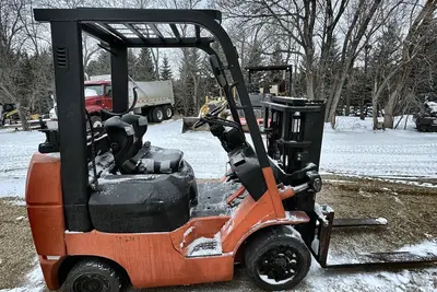 Used 2002 TOYOTA 7FGCU25 Misc Forklifts North Dakota US | Proxy Equipment #1377686
