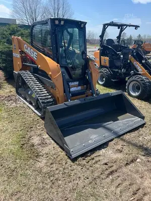 New | in-Stock 2026 CASE TR270B Compact Track Loaders Maine US | Beauregard Equipment #1511260