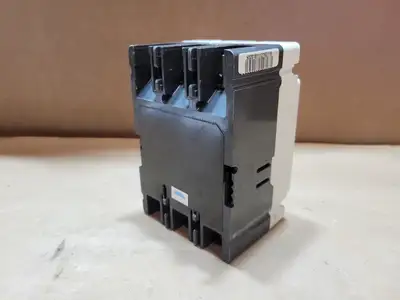 NEW EATON FDB3050