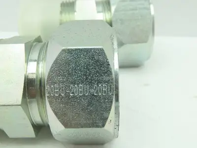 Parker 20FBU Straight Compression Fitting 1-1/4" Flareless x 1-1/4" NPT Lot of2