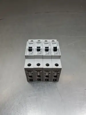 USED Siemens 5SX21 C6 Single-Pole Breaker, 230/400V, Lot of 4