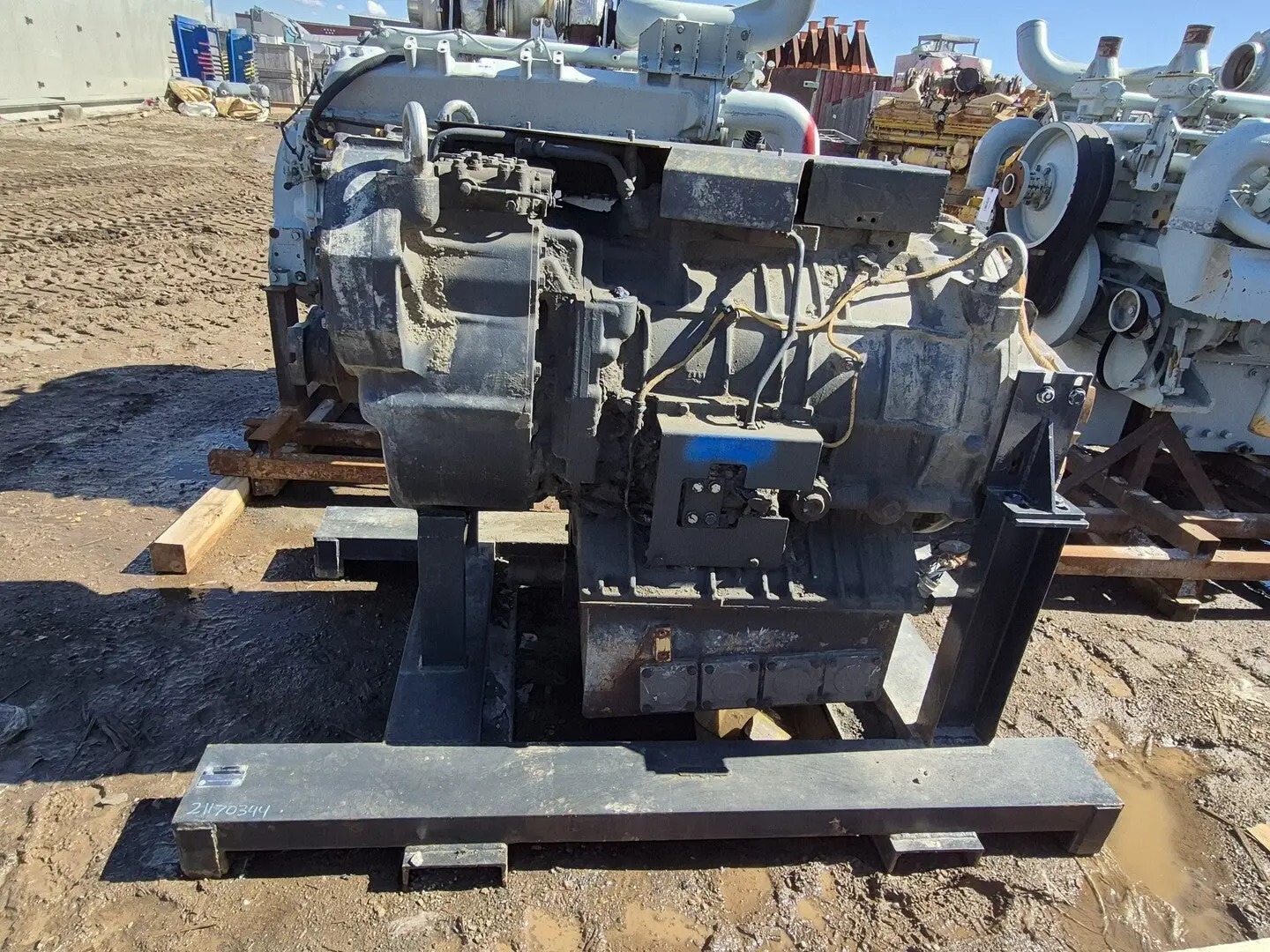USED KOMATSU 561-13-71000