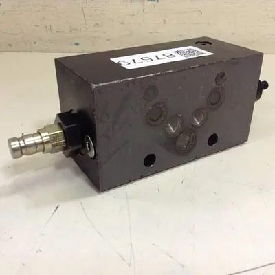 USED VICKERS DGMX2-5-PP-FW-S-30-EN407
