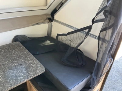 USED 2022 COLUMBIA ALINER EXPEDITION