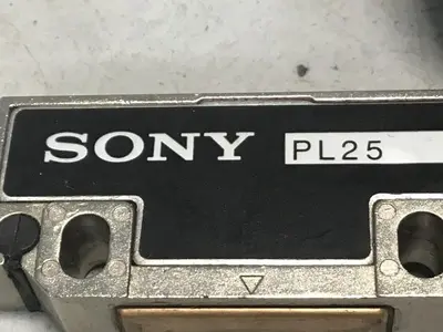 USED SONY PL25