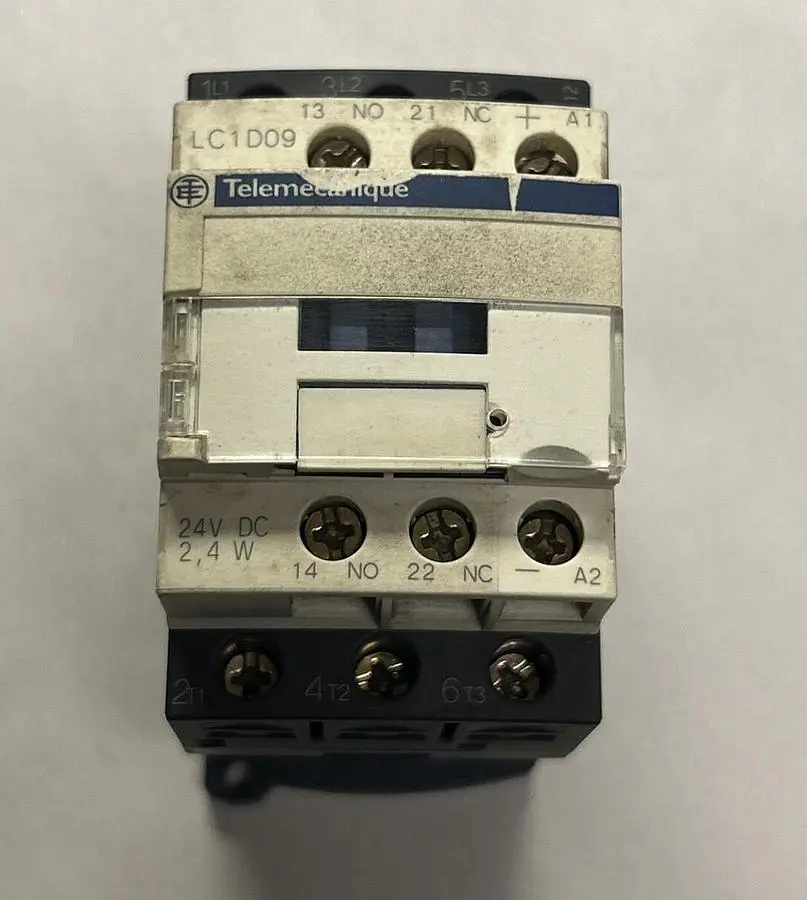 USED TELEMECANIQUE LC1D09