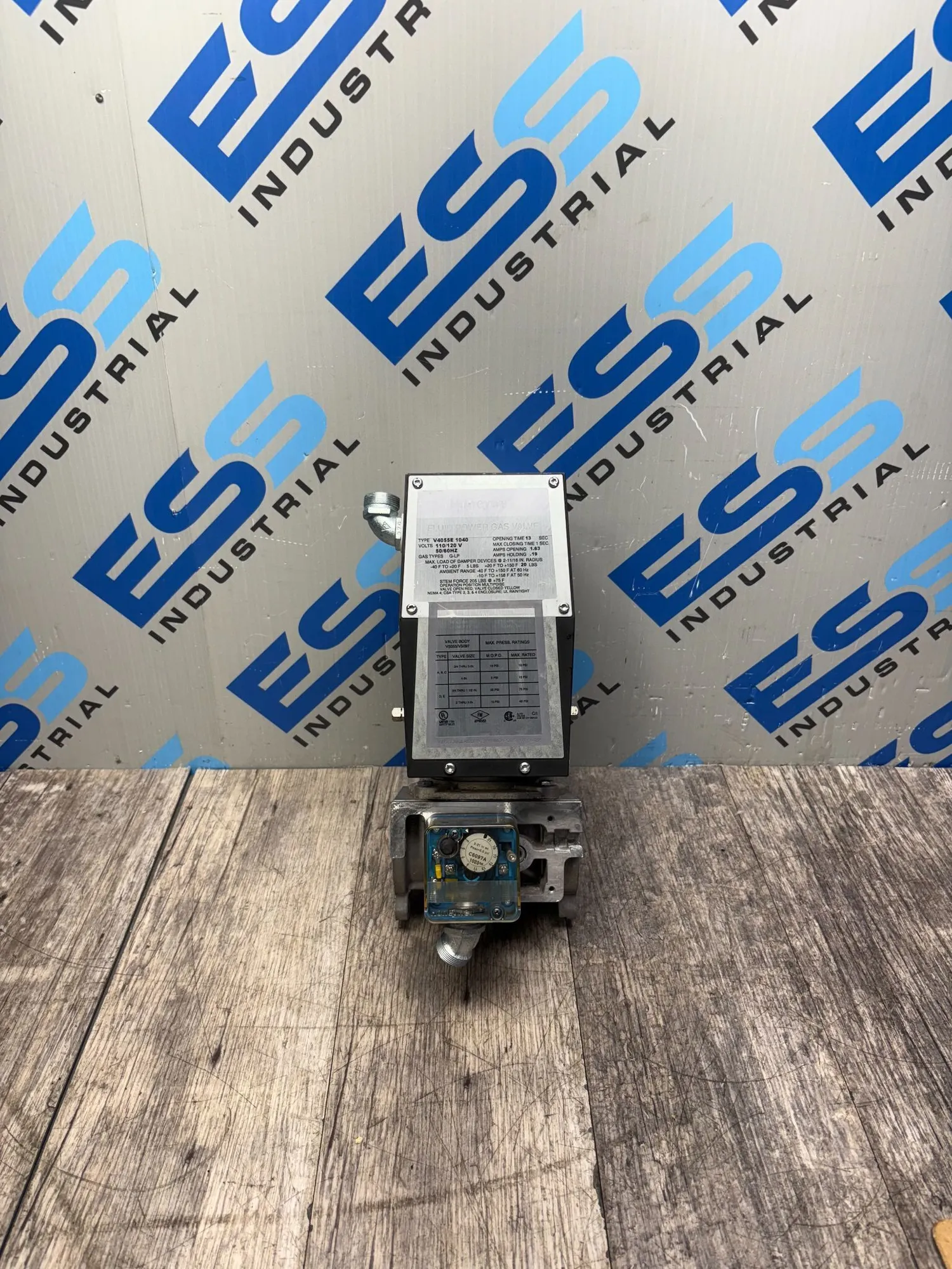 USED HONEYWELL V4055E 1040