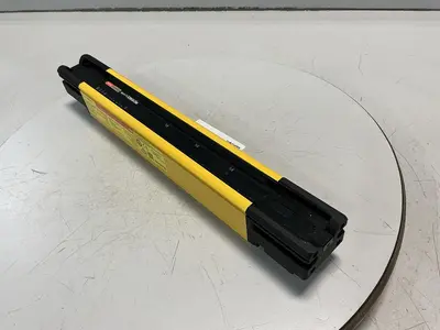 USED KEYENCE SL-V31FM-T